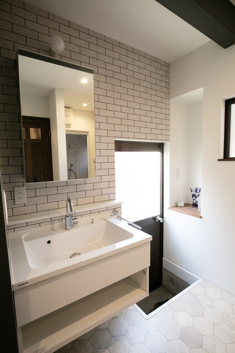 写真 2021-03-05 7 22 37